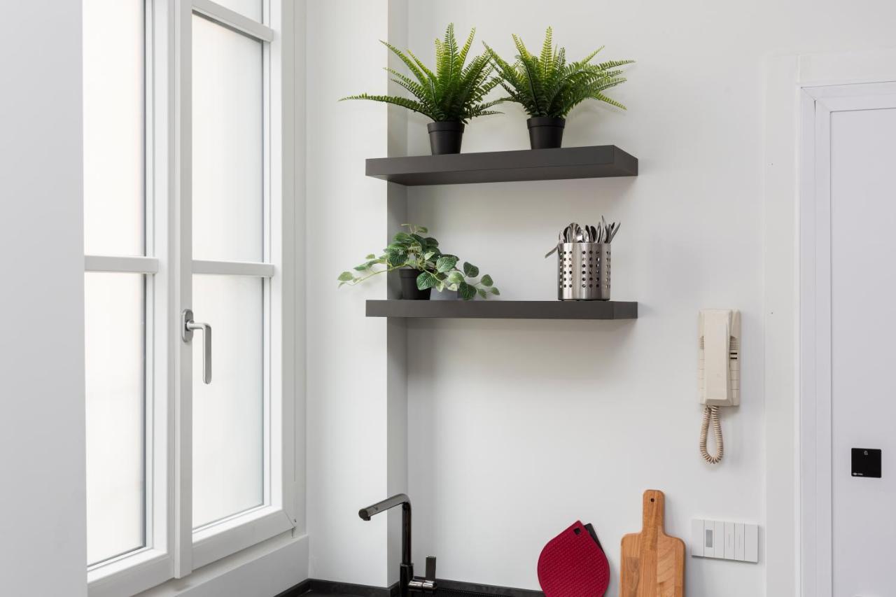 Nest For 2 In Milan Fashion District Via S Cecilia Apartamento Exterior foto