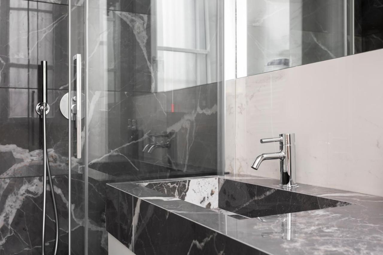 Nest For 2 In Milan Fashion District Via S Cecilia Apartamento Exterior foto