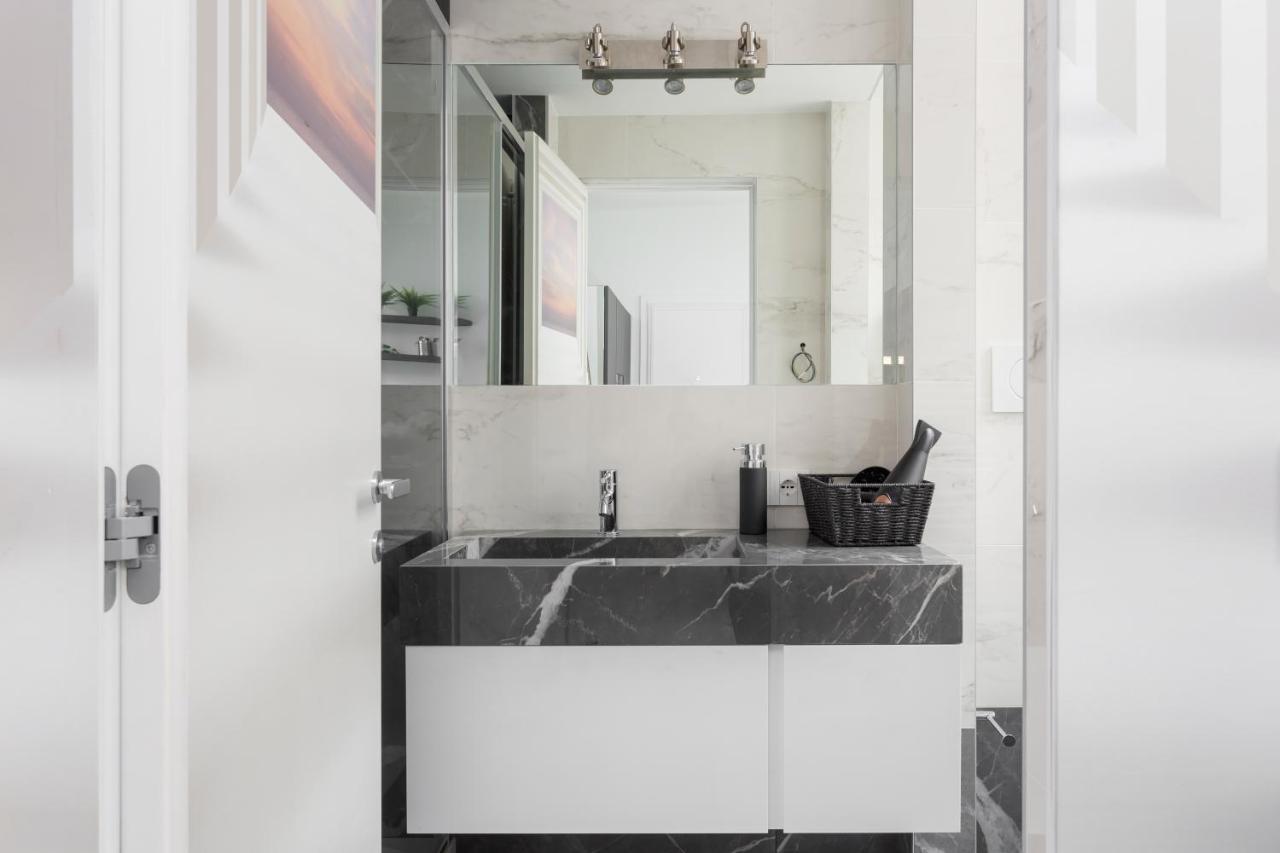 Nest For 2 In Milan Fashion District Via S Cecilia Apartamento Exterior foto