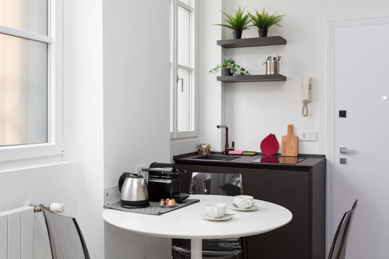 Nest For 2 In Milan Fashion District Via S Cecilia Apartamento Exterior foto